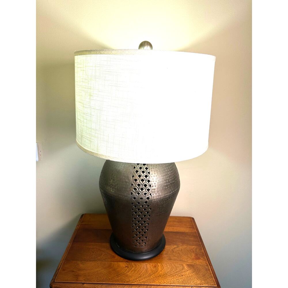 Vtg. Bronze Gold Table Lamp, Textured Metal Base, Contemporary Rustic Lamp, MCM - Picture 2 of 16